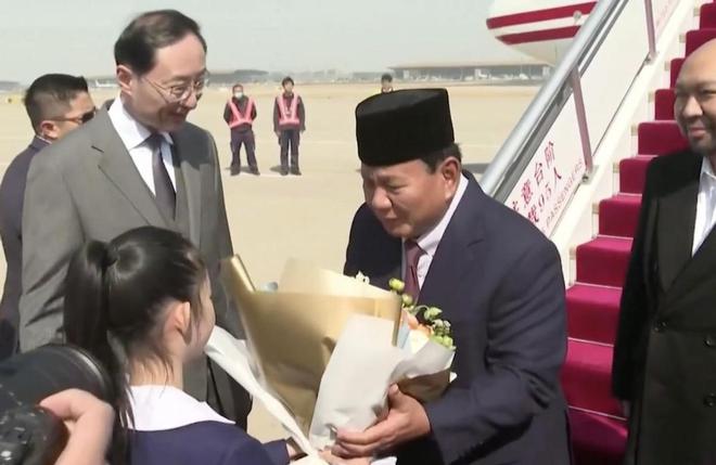 尼新总统要办大事三家码头都要拜好新利娱乐中国放第一美俄往后排印(图4)